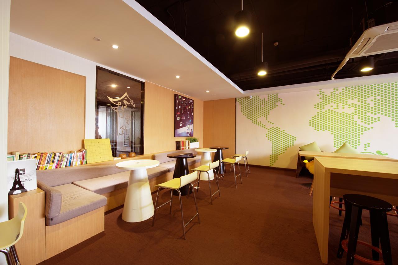 Iu Hotel Guiyang Shibei Road Kültér fotó