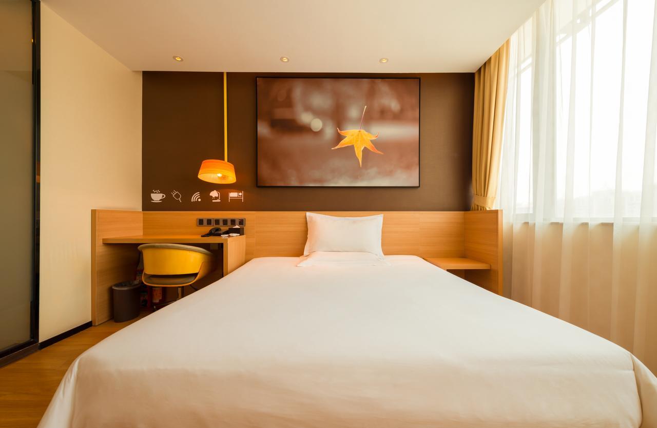 Iu Hotel Guiyang Shibei Road Kültér fotó