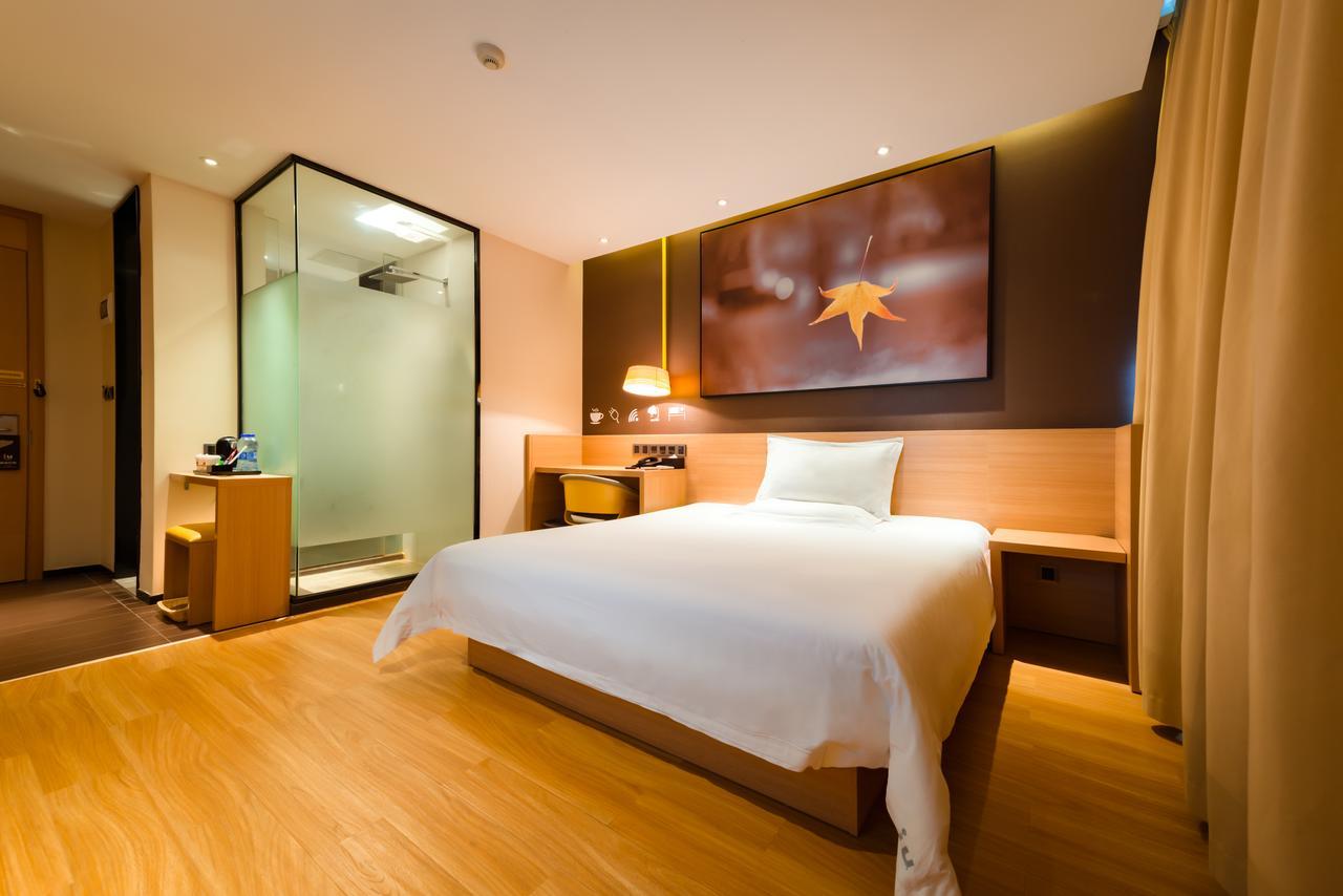 Iu Hotel Guiyang Shibei Road Kültér fotó